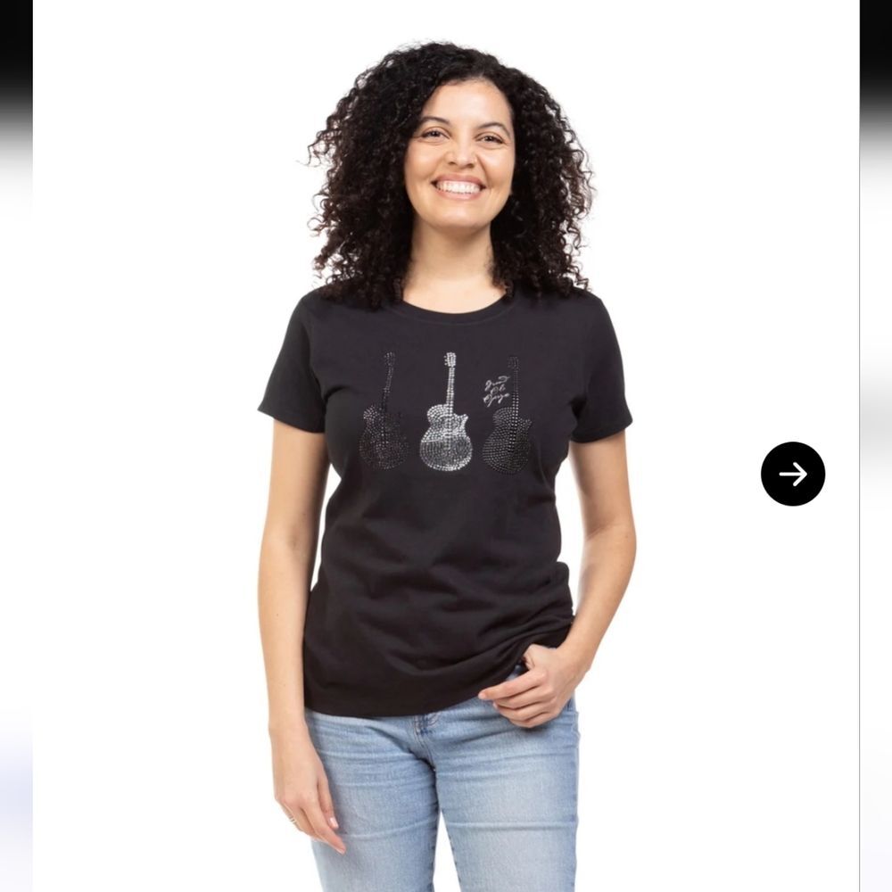NEW Ladies Opry Rhinestone Guitar Trio T-Shirt. Black. Size Medium